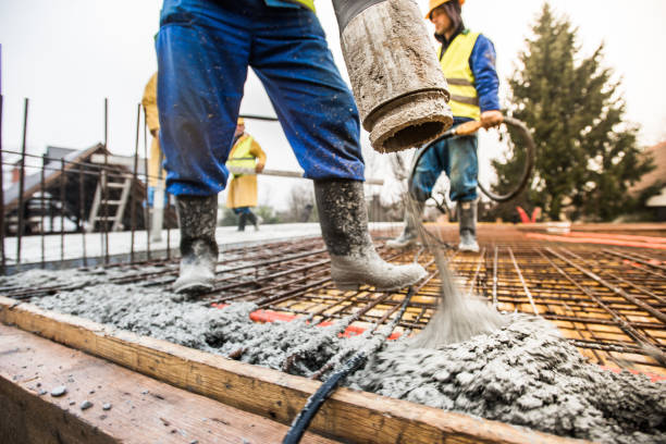 Best Residential Concrete Services  in River Hills, WI